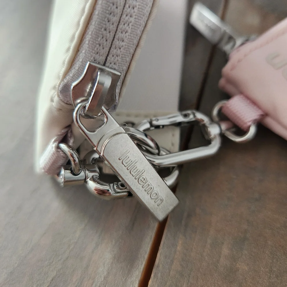 Lululemon Dual Pouch Wristlet – Flush Pink / Bone - Picture 3 of 5
